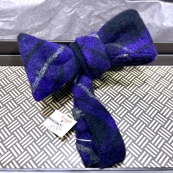🔥🎁HOLIDAY 25’🎁🔥🆕💯PAUL STUART PHINEAS COLE 100% LUX CASHMERE SELF TIE BOW TIE🔥 - Picture 6 of 17